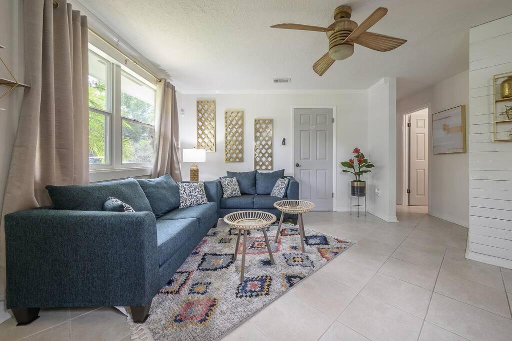 Golden Greek Getaway Chic House In Heart Of Tampa Βίλα Εξωτερικό φωτογραφία